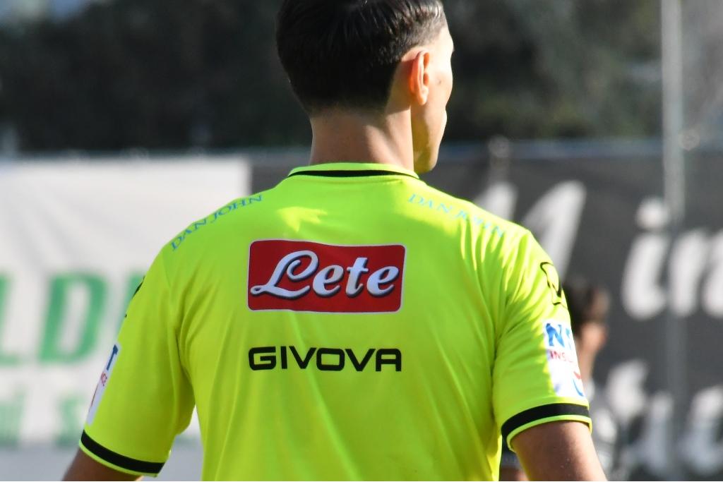 Vis Pesaro-Ascoli, arbitra Liotta di Castellammare di Stabia